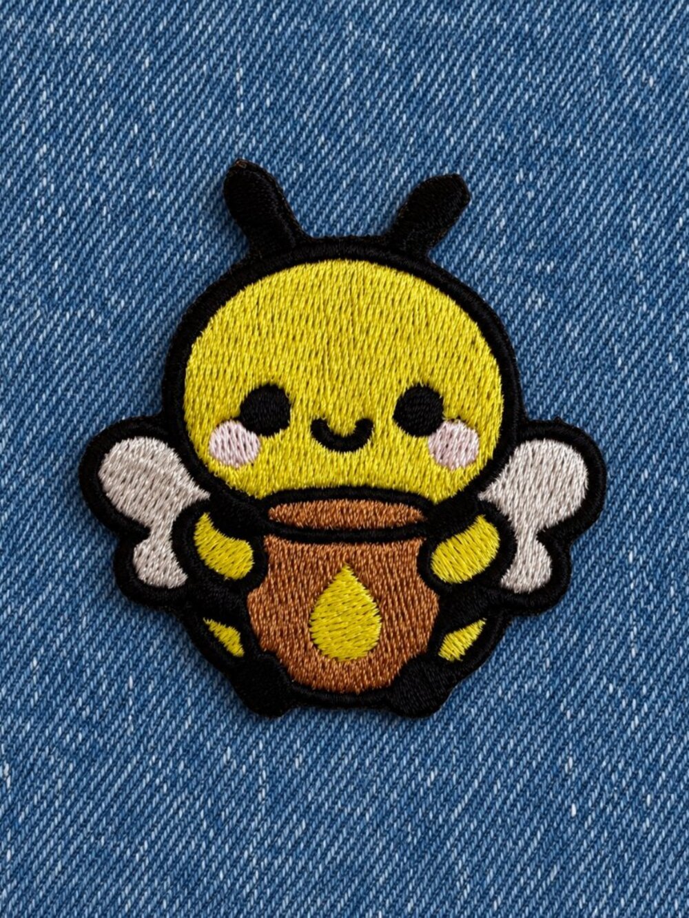 ✨3/$20✨Bumblebee Honey Embroidered Patch